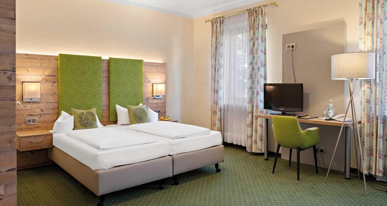 Hotel Liebl พลัทลิง ภายนอก รูปภาพ